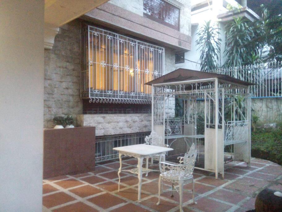 Big House In Quezon City Manila Eksteriør billede