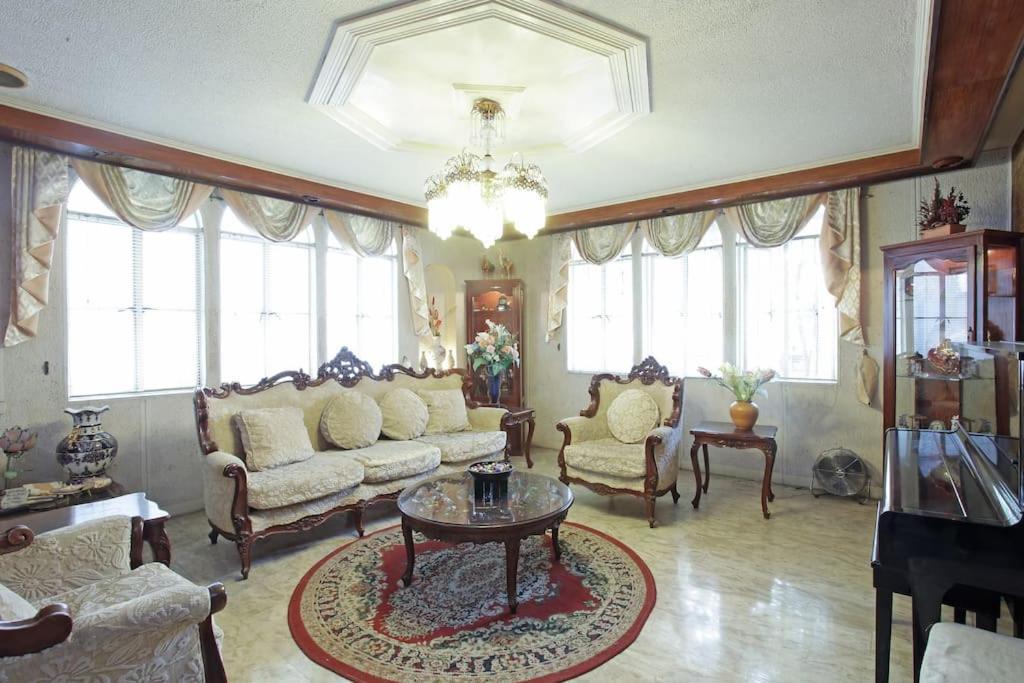 Big House In Quezon City Manila Eksteriør billede